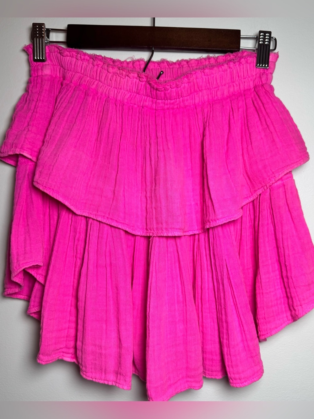 LoveShackFancy Hot Pink RuffleTiered Mini Skirt Size XS Beach Vacation Coverup - Picture 3 of 8